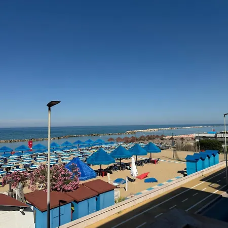 Lungomare 83 Apartment Francavilla Al Mare