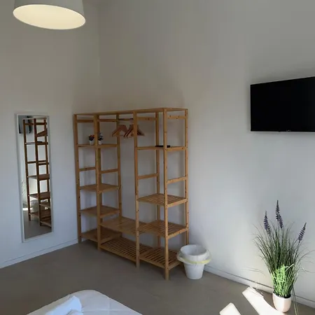 Lungomare 83 Apartment